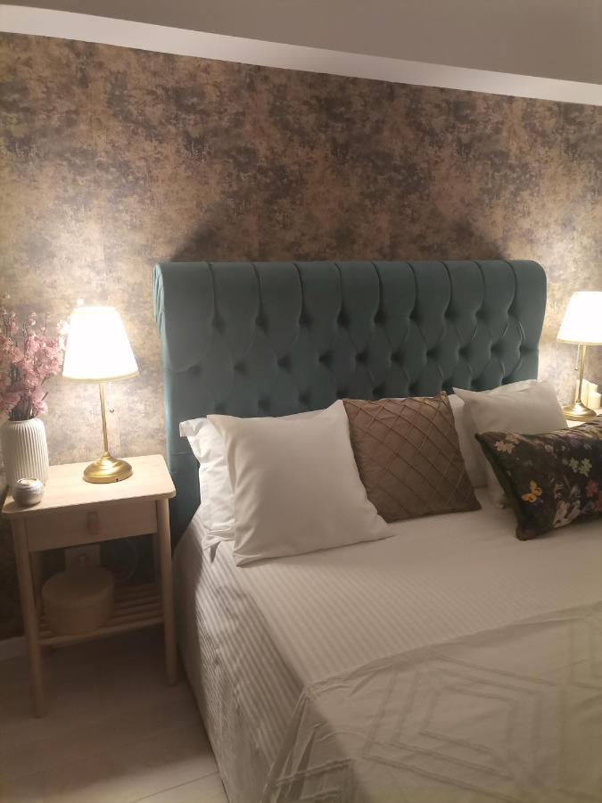 Апартаменти Apartament Unirii Бухарест Екстер'єр фото