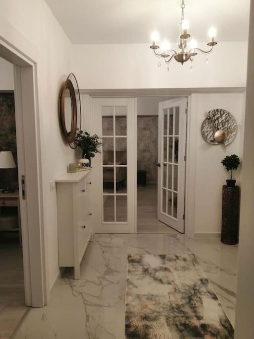 Апартаменти Apartament Unirii Бухарест Екстер'єр фото